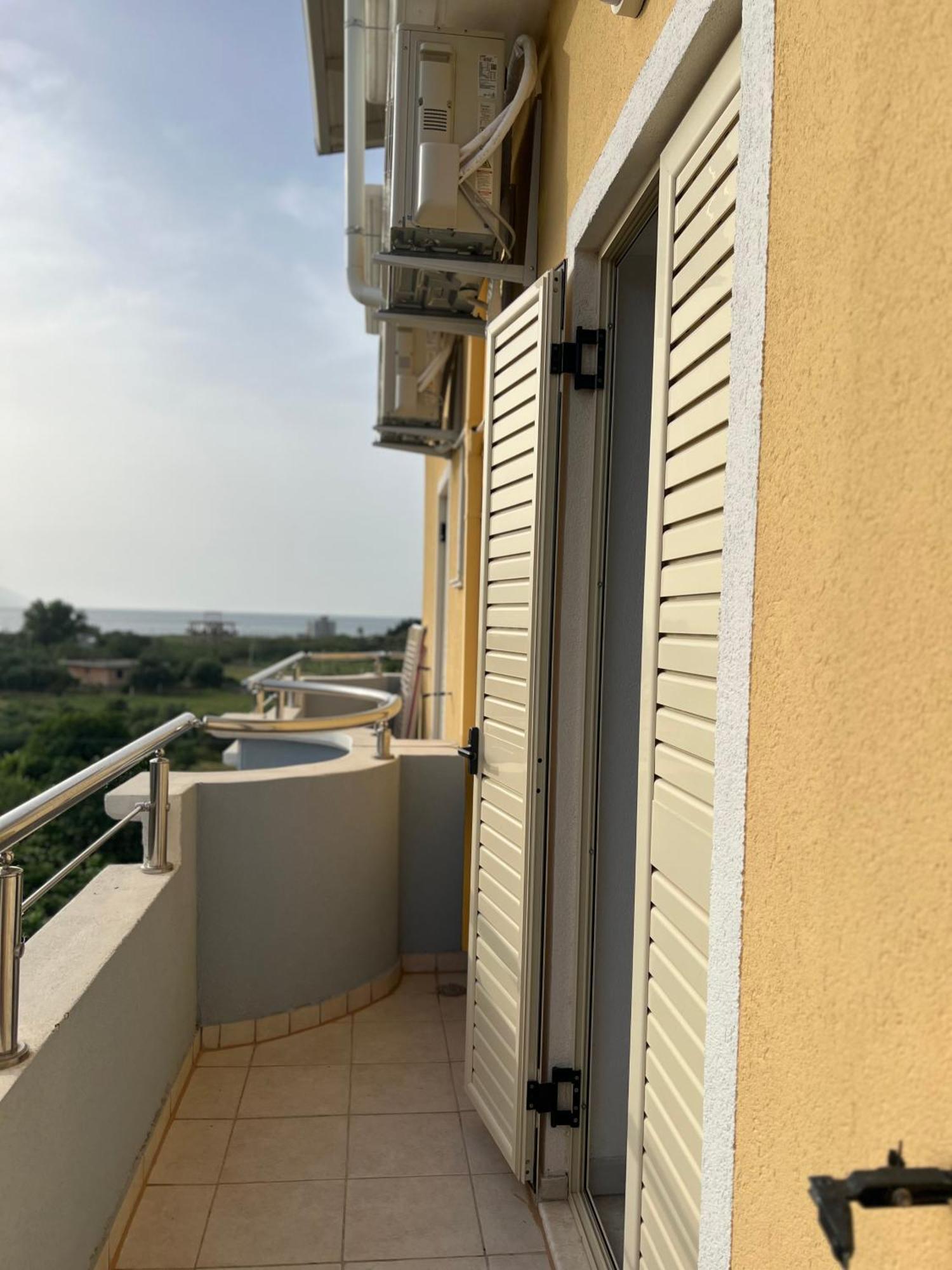 Apartments Rezidenca Sinani Orikum Kültér fotó